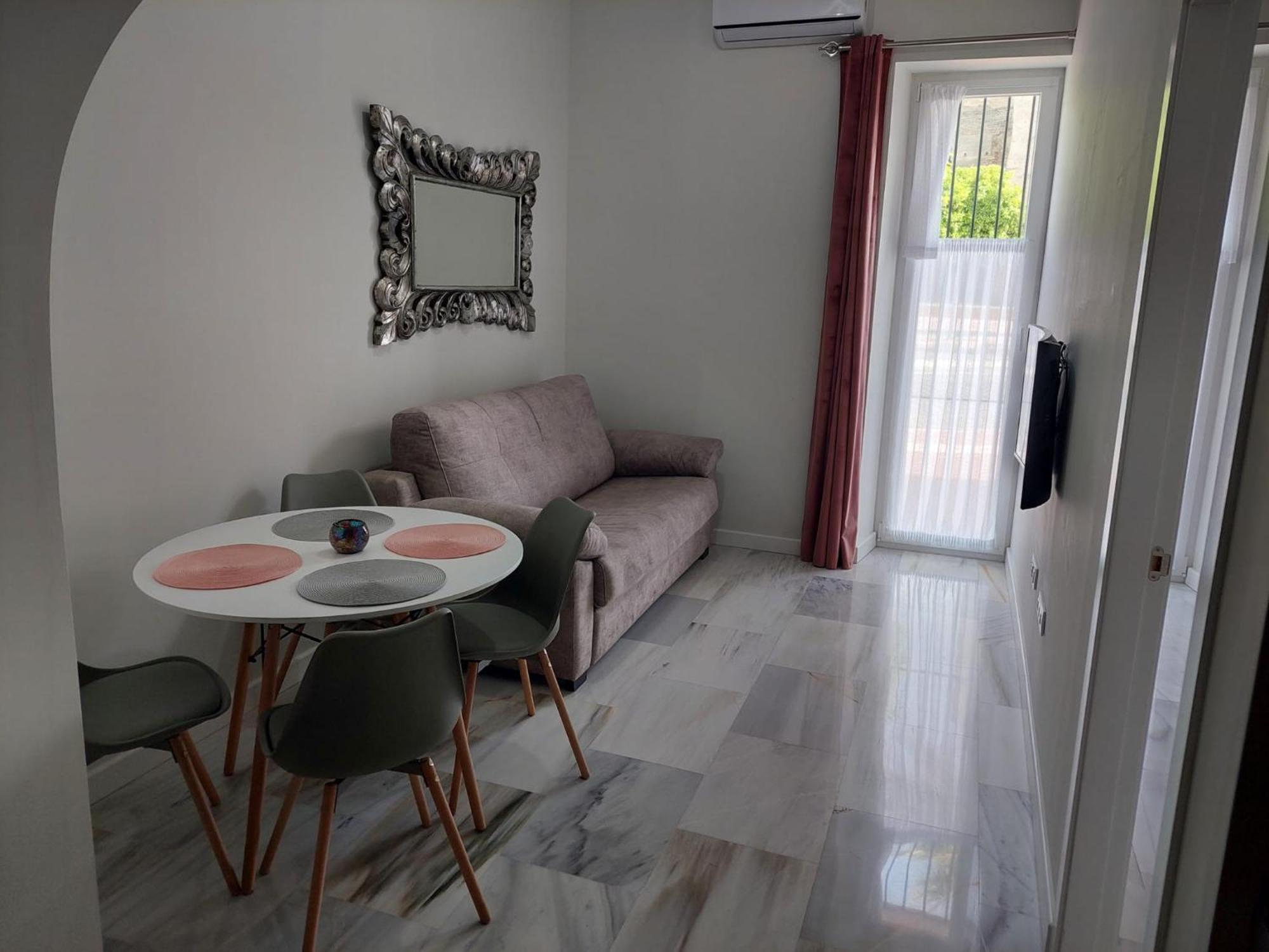 Encanto Alcazar Apartment *